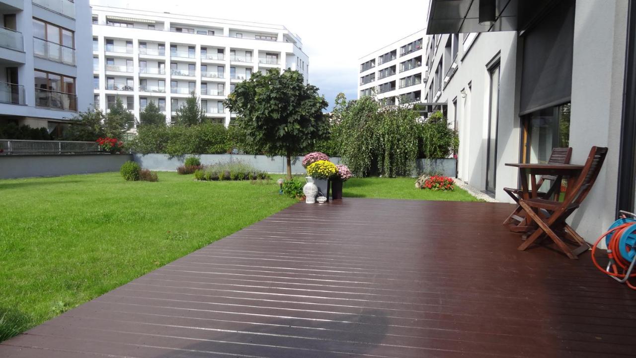 ורשה Wilanowska Apartment & Garden מראה חיצוני תמונה