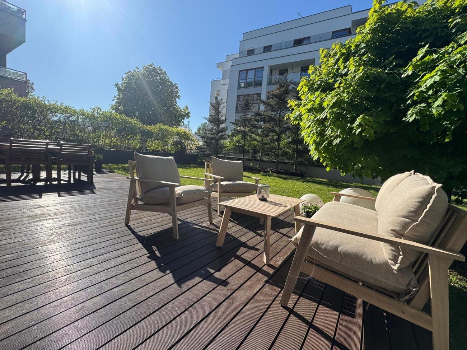 ורשה Wilanowska Apartment & Garden מראה חיצוני תמונה